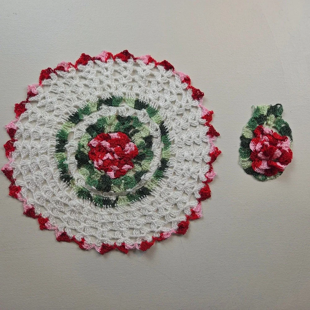 Vintage Handmade Crochet Doily Set 3D Rose Flower Lace White Red Pink 2pc